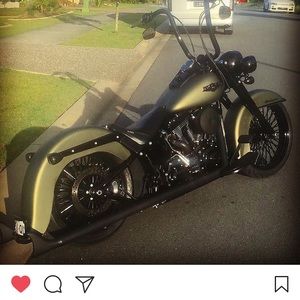 Meet your Posher, Adam